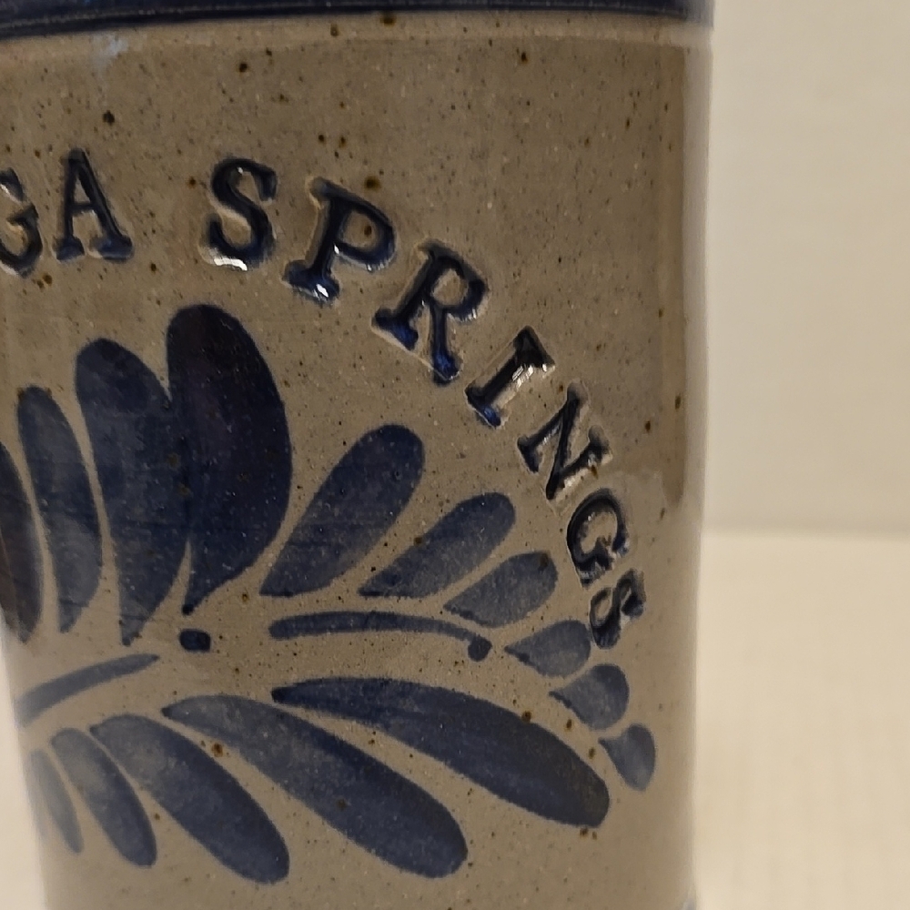 Saratoga Springs Pottery Crock / Vase / Utensil Holder - Picture 9 of 16